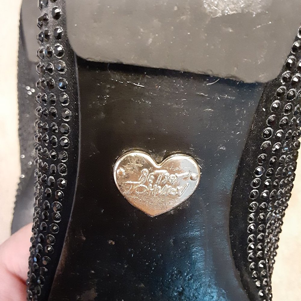 Betsey Johnson Beaded Black Ballarina Slipper w/Red Lips & Cheetah Lining Size 8 - Picture 9 of 10